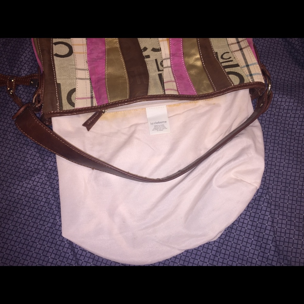 Liz Claiborne’s Patchwork Tote; Faux Leather Trim - Picture 6 of 8